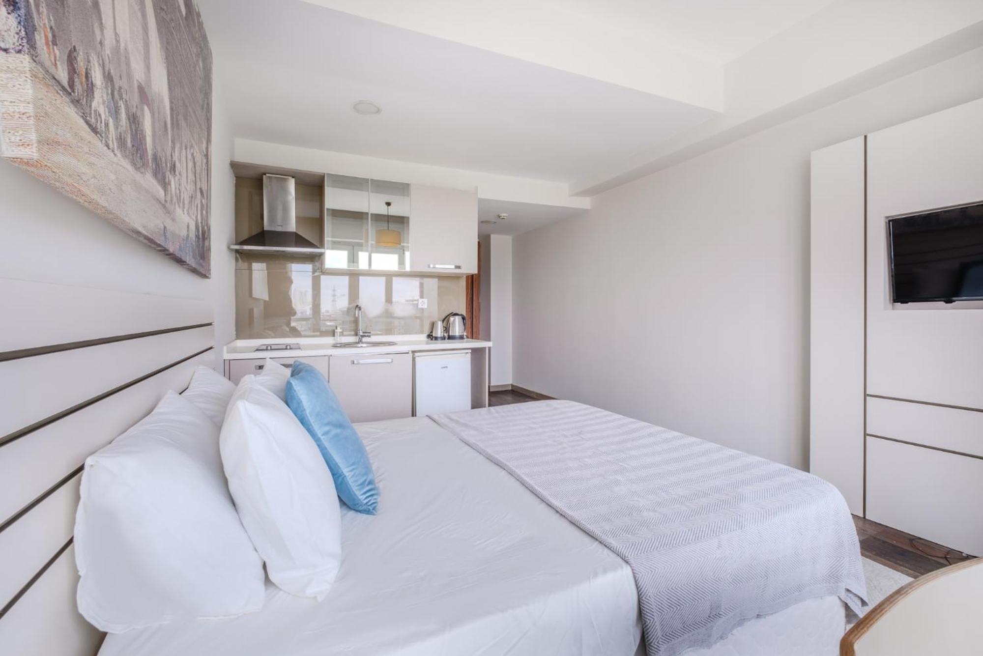 Modern Studio Flat W Balcony In Bagcilar * İstanbul