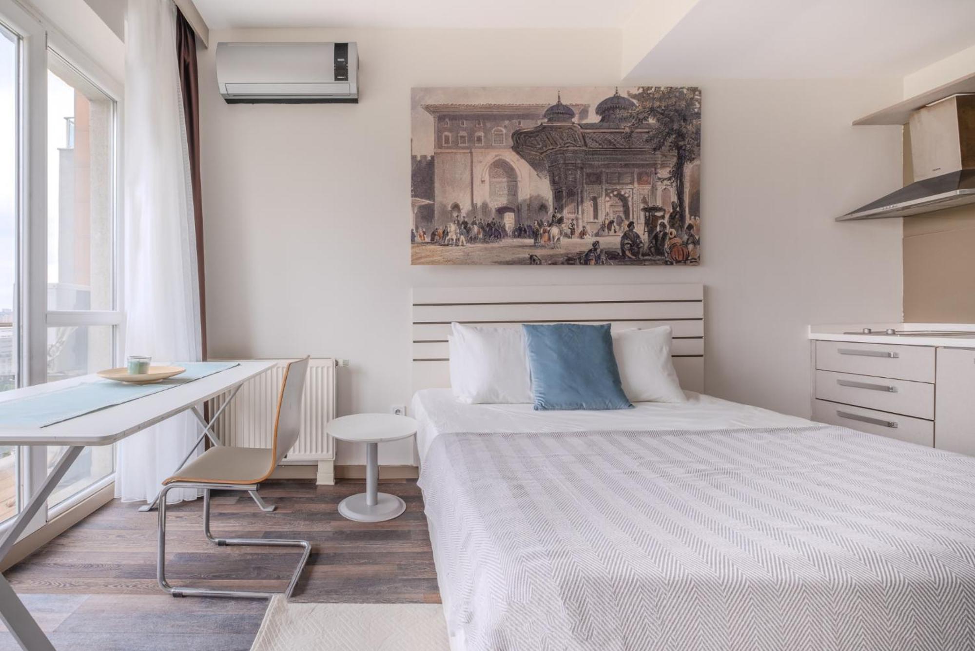 Modern Studio Flat W Balcony In Bagcilar * İstanbul